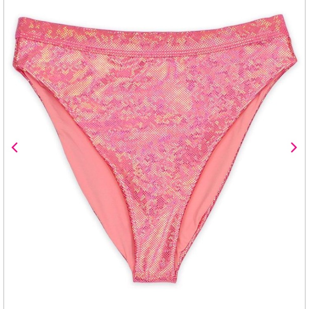 Seamless cheeky high waist bottoms